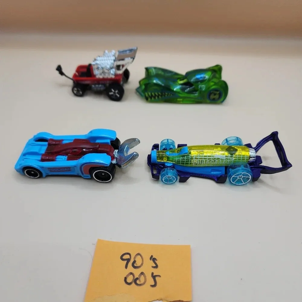 Hot Wheels Diecast 90s 2000s Radio Flyer Wagon Cloak Dagger Tooligan Carbonator